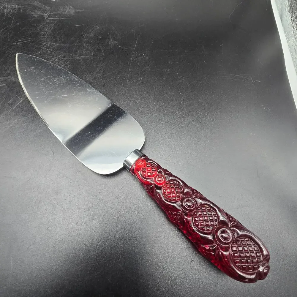 Avon Cape Code Pie Server Cake Knife by Regent Sheffield Red Gothic